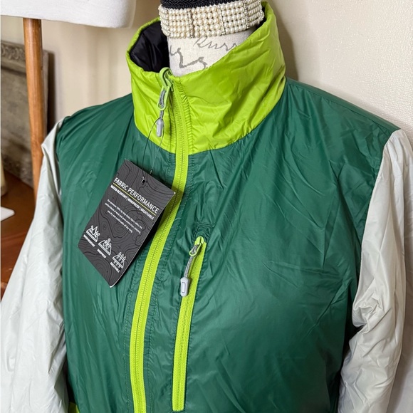 Breathable Wind Proof Waterproof YKK Jacket NWT 189.00 - Picture 3 of 9